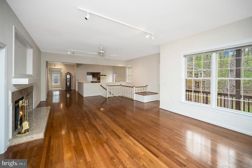 141 LARKSPUR LN, LOCUST GROVE, Virginia 22508, 3 Bedrooms Bedrooms, ,2 BathroomsBathrooms,Residential,141 LARKSPUR LN,VAOR2013846 MLS # VAOR2013846