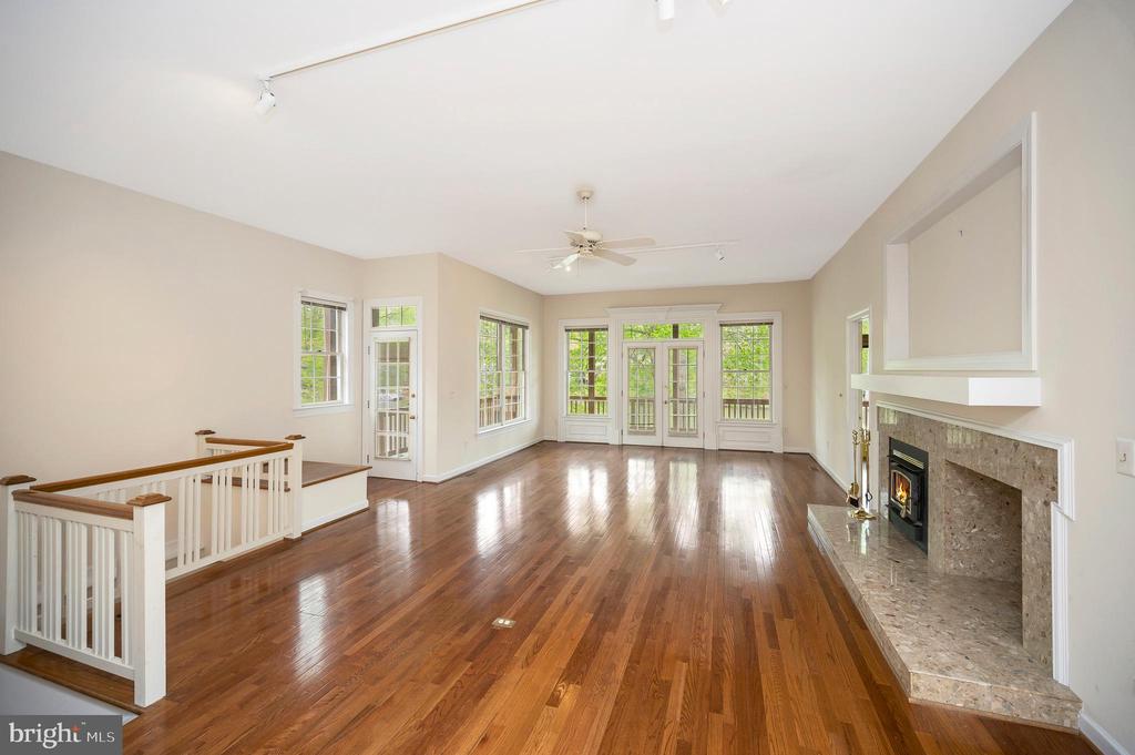 141 LARKSPUR LN, LOCUST GROVE, Virginia 22508, 3 Bedrooms Bedrooms, ,2 BathroomsBathrooms,Residential,141 LARKSPUR LN,VAOR2013846 MLS # VAOR2013846