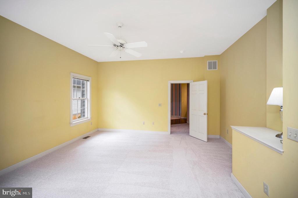 141 LARKSPUR LN, LOCUST GROVE, Virginia 22508, 3 Bedrooms Bedrooms, ,2 BathroomsBathrooms,Residential,141 LARKSPUR LN,VAOR2013846 MLS # VAOR2013846