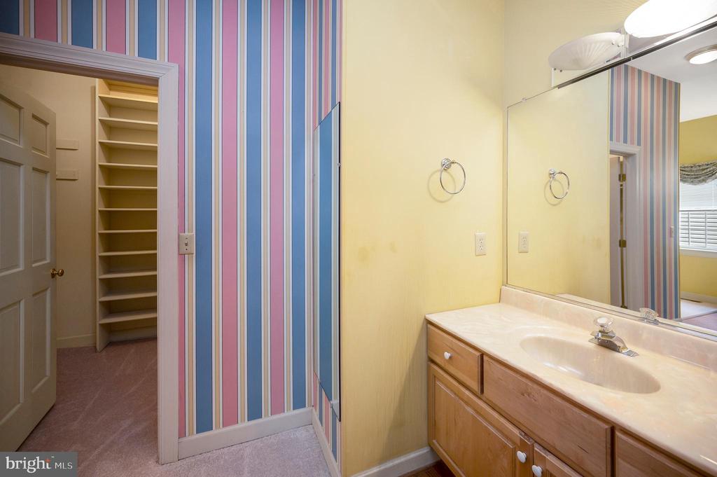 141 LARKSPUR LN, LOCUST GROVE, Virginia 22508, 3 Bedrooms Bedrooms, ,2 BathroomsBathrooms,Residential,141 LARKSPUR LN,VAOR2013846 MLS # VAOR2013846