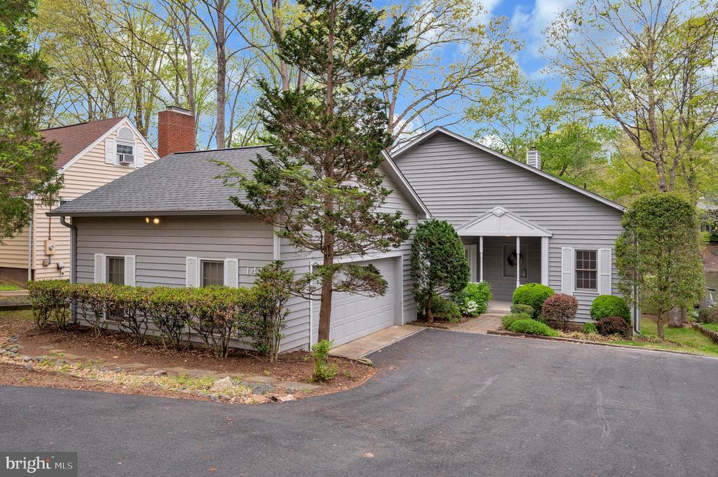 141 LARKSPUR LN, LOCUST GROVE, Virginia 22508, 3 Bedrooms Bedrooms, ,2 BathroomsBathrooms,Residential,141 LARKSPUR LN,VAOR2013846 MLS # VAOR2013846