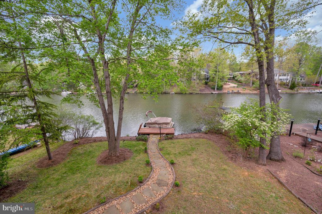 141 LARKSPUR LN, LOCUST GROVE, Virginia 22508, 3 Bedrooms Bedrooms, ,2 BathroomsBathrooms,Residential,141 LARKSPUR LN,VAOR2013846 MLS # VAOR2013846