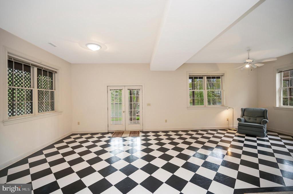 141 LARKSPUR LN, LOCUST GROVE, Virginia 22508, 3 Bedrooms Bedrooms, ,2 BathroomsBathrooms,Residential,141 LARKSPUR LN,VAOR2013846 MLS # VAOR2013846