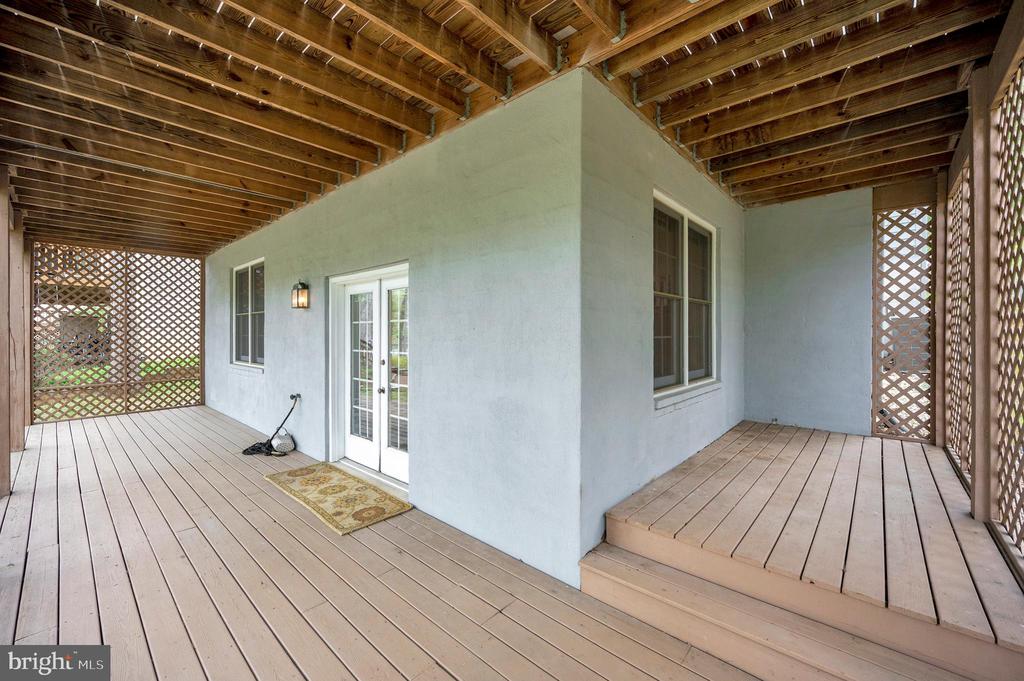 141 LARKSPUR LN, LOCUST GROVE, Virginia 22508, 3 Bedrooms Bedrooms, ,2 BathroomsBathrooms,Residential,141 LARKSPUR LN,VAOR2013846 MLS # VAOR2013846