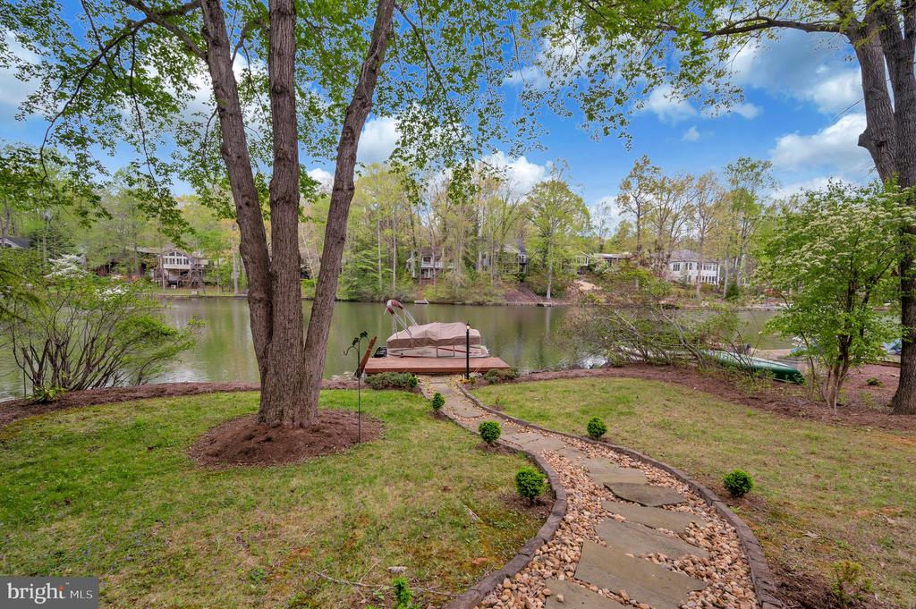 141 LARKSPUR LN, LOCUST GROVE, Virginia 22508, 3 Bedrooms Bedrooms, ,2 BathroomsBathrooms,Residential,141 LARKSPUR LN,VAOR2013846 MLS # VAOR2013846