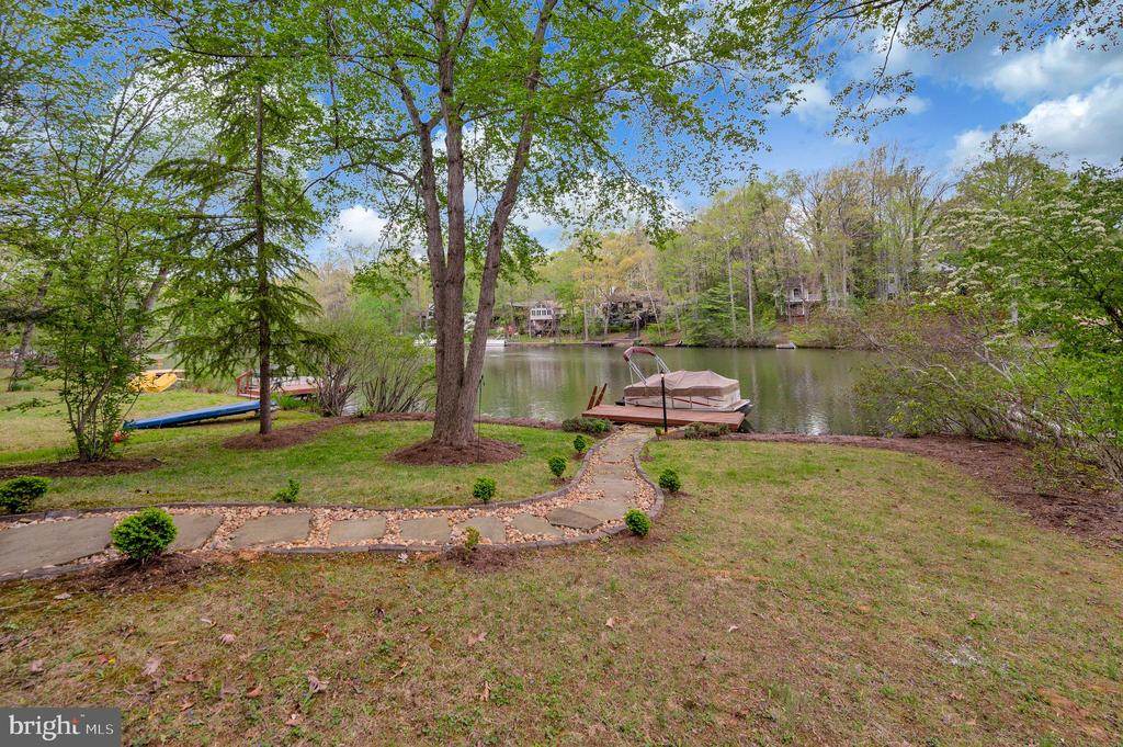 141 LARKSPUR LN, LOCUST GROVE, Virginia 22508, 3 Bedrooms Bedrooms, ,2 BathroomsBathrooms,Residential,141 LARKSPUR LN,VAOR2013846 MLS # VAOR2013846