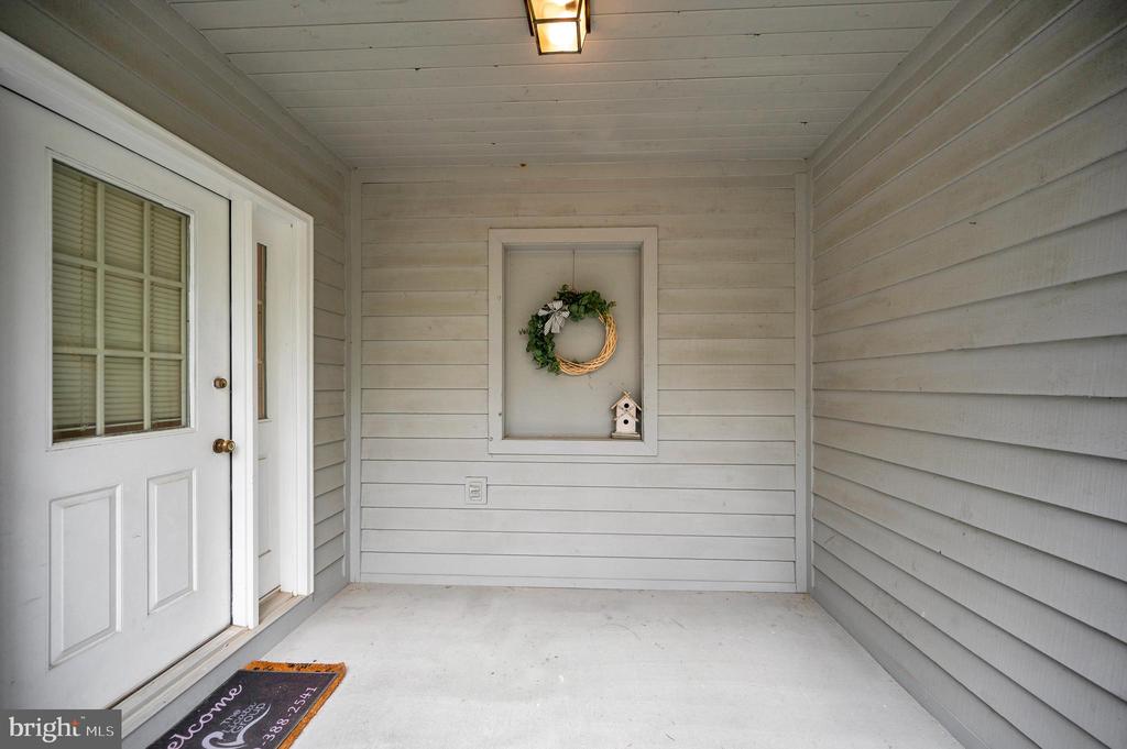 141 LARKSPUR LN, LOCUST GROVE, Virginia 22508, 3 Bedrooms Bedrooms, ,2 BathroomsBathrooms,Residential,141 LARKSPUR LN,VAOR2013846 MLS # VAOR2013846