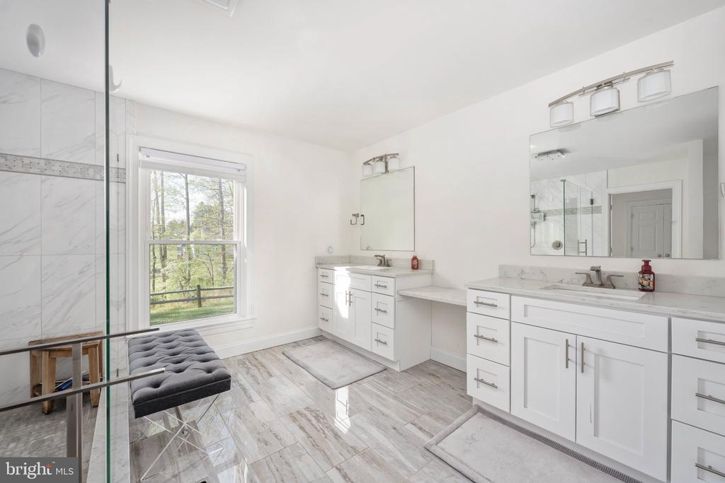 5699 RED BRICK RD, WARRENTON, Virginia, 3 Bedrooms Bedrooms, ,3 BathroomsBathrooms,Residential,5699 RED BRICK RD,VAFQ2021592 MLS # VAFQ2021592