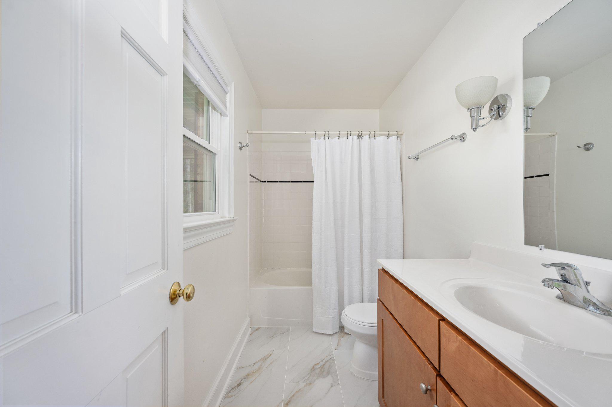 5699 RED BRICK RD, WARRENTON, Virginia, 3 Bedrooms Bedrooms, ,3 BathroomsBathrooms,Residential,5699 RED BRICK RD,VAFQ2021592 MLS # VAFQ2021592