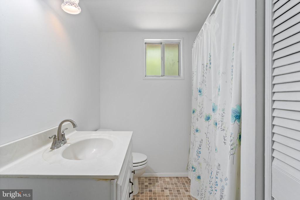 152 EDGEMONT CIR, LOCUST GROVE, Virginia 22508, 3 Bedrooms Bedrooms, ,3 BathroomsBathrooms,Residential,152 EDGEMONT CIR,VAOR2013874 MLS # VAOR2013874