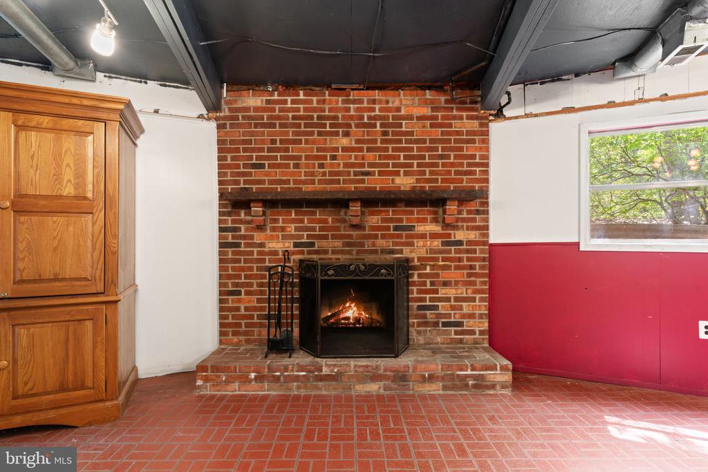 152 EDGEMONT CIR, LOCUST GROVE, Virginia 22508, 3 Bedrooms Bedrooms, ,3 BathroomsBathrooms,Residential,152 EDGEMONT CIR,VAOR2013874 MLS # VAOR2013874