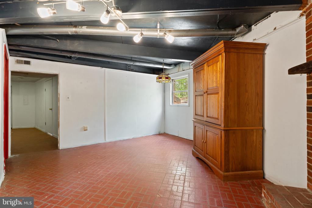 152 EDGEMONT CIR, LOCUST GROVE, Virginia 22508, 3 Bedrooms Bedrooms, ,3 BathroomsBathrooms,Residential,152 EDGEMONT CIR,VAOR2013874 MLS # VAOR2013874