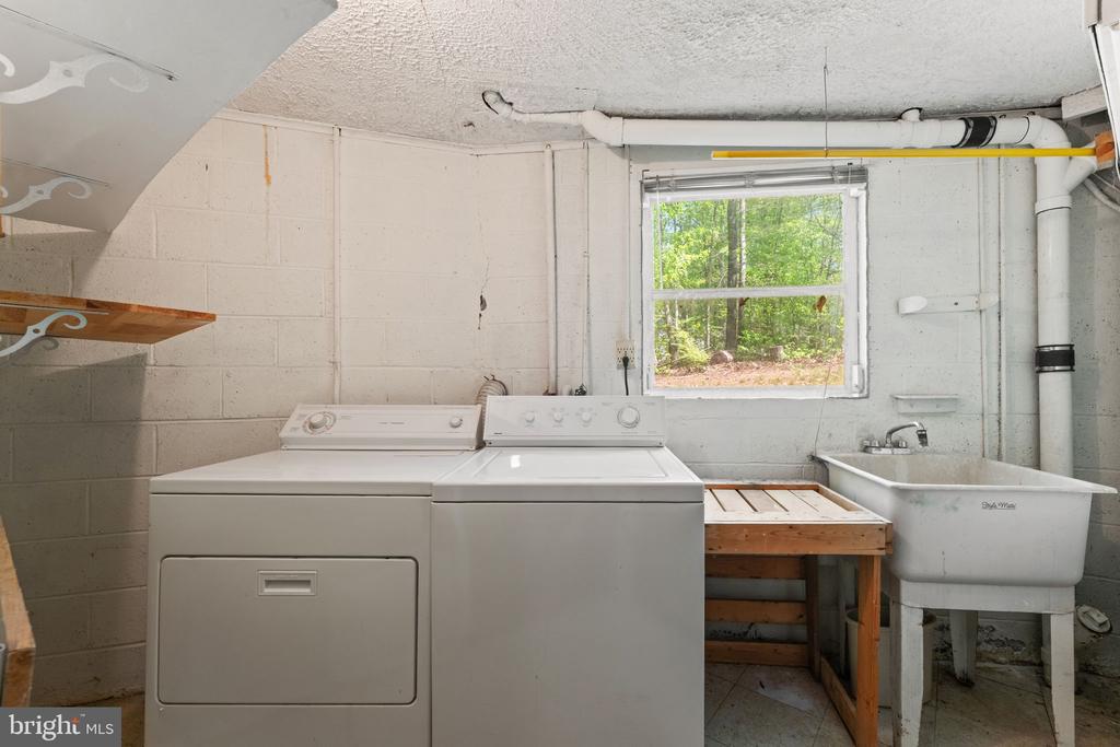 152 EDGEMONT CIR, LOCUST GROVE, Virginia 22508, 3 Bedrooms Bedrooms, ,3 BathroomsBathrooms,Residential,152 EDGEMONT CIR,VAOR2013874 MLS # VAOR2013874