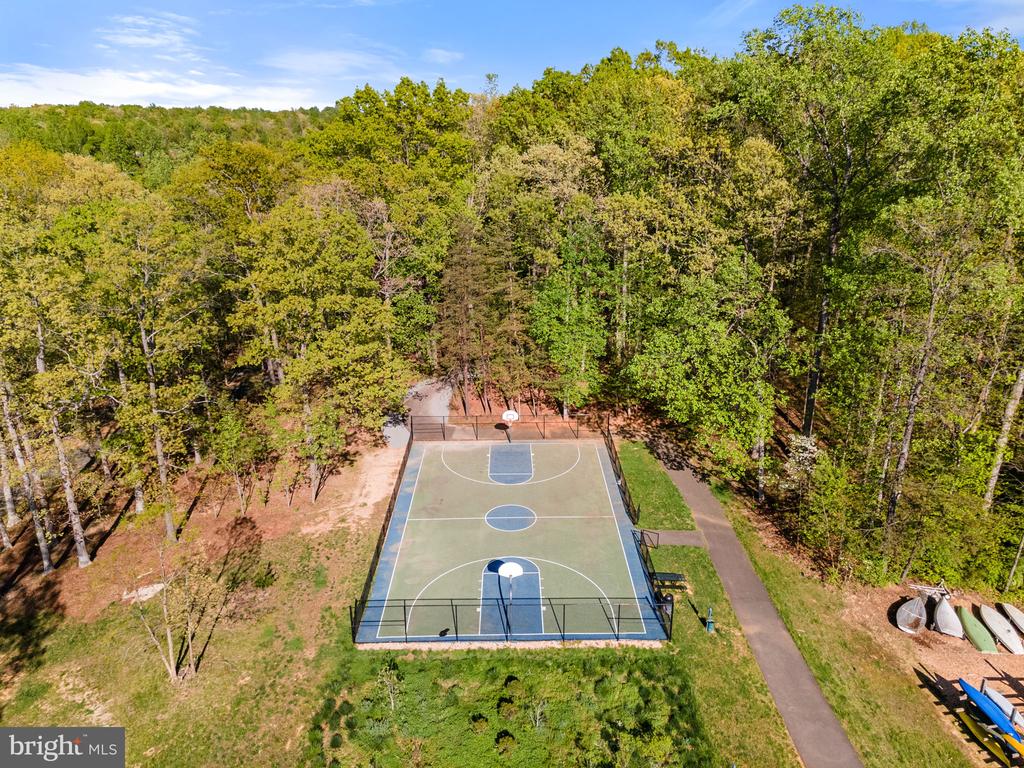 152 EDGEMONT CIR, LOCUST GROVE, Virginia 22508, 3 Bedrooms Bedrooms, ,3 BathroomsBathrooms,Residential,152 EDGEMONT CIR,VAOR2013874 MLS # VAOR2013874