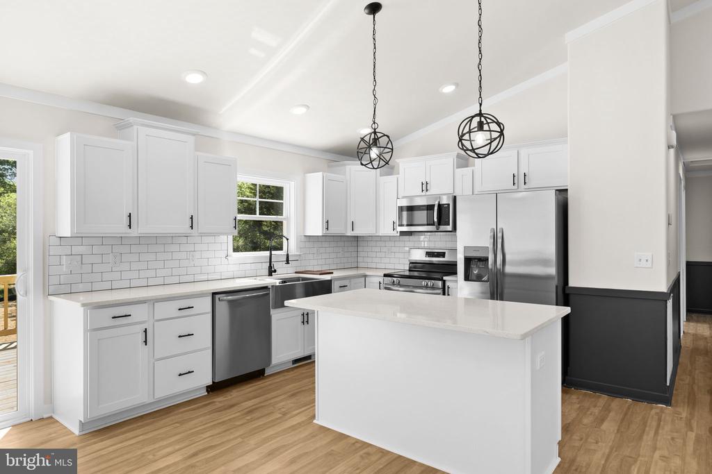 28264 MINE RUN RD, RHOADESVILLE, Virginia 22542, 4 Bedrooms Bedrooms, ,3 BathroomsBathrooms,Residential,28264 MINE RUN RD,VAOR2013880 MLS # VAOR2013880