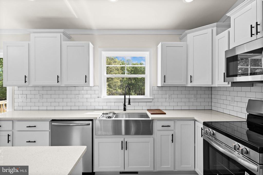 28264 MINE RUN RD, RHOADESVILLE, Virginia 22542, 4 Bedrooms Bedrooms, ,3 BathroomsBathrooms,Residential,28264 MINE RUN RD,VAOR2013880 MLS # VAOR2013880