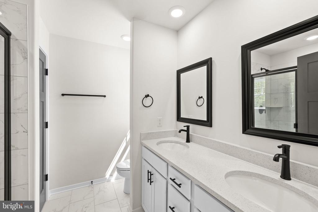 28264 MINE RUN RD, RHOADESVILLE, Virginia 22542, 4 Bedrooms Bedrooms, ,3 BathroomsBathrooms,Residential,28264 MINE RUN RD,VAOR2013880 MLS # VAOR2013880