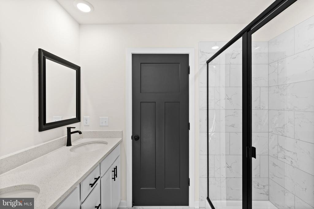 28264 MINE RUN RD, RHOADESVILLE, Virginia 22542, 4 Bedrooms Bedrooms, ,3 BathroomsBathrooms,Residential,28264 MINE RUN RD,VAOR2013880 MLS # VAOR2013880