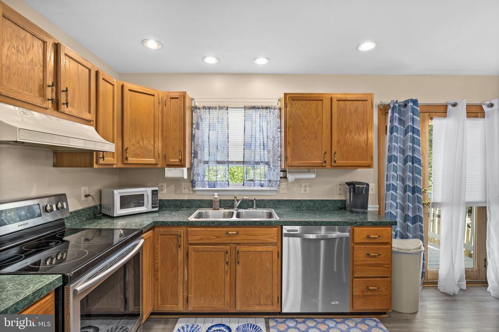 11809 CHERRYWOOD DR, LOCUST GROVE, Virginia 22508, 3 Bedrooms Bedrooms, ,2 BathroomsBathrooms,Residential,11809 CHERRYWOOD DR,VASP2041078 MLS # VASP2041078