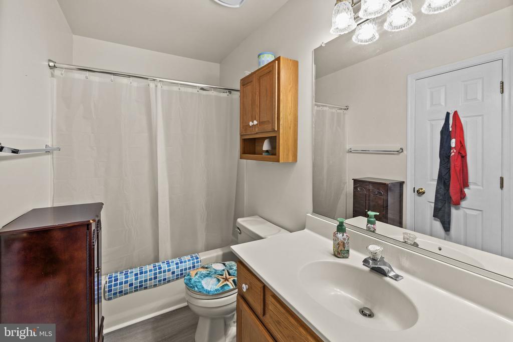 11809 CHERRYWOOD DR, LOCUST GROVE, Virginia 22508, 3 Bedrooms Bedrooms, ,2 BathroomsBathrooms,Residential,11809 CHERRYWOOD DR,VASP2041078 MLS # VASP2041078