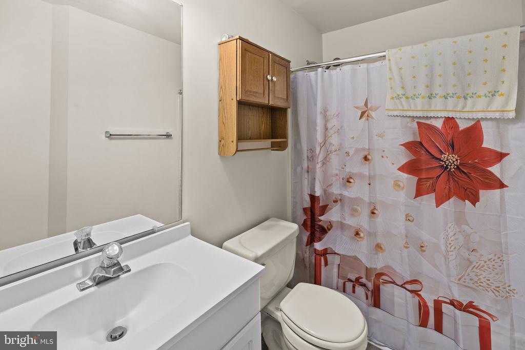 11809 CHERRYWOOD DR, LOCUST GROVE, Virginia 22508, 3 Bedrooms Bedrooms, ,2 BathroomsBathrooms,Residential,11809 CHERRYWOOD DR,VASP2041078 MLS # VASP2041078