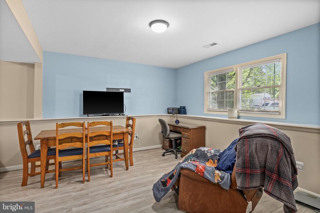 11809 CHERRYWOOD DR, LOCUST GROVE, Virginia 22508, 3 Bedrooms Bedrooms, ,2 BathroomsBathrooms,Residential,11809 CHERRYWOOD DR,VASP2041078 MLS # VASP2041078