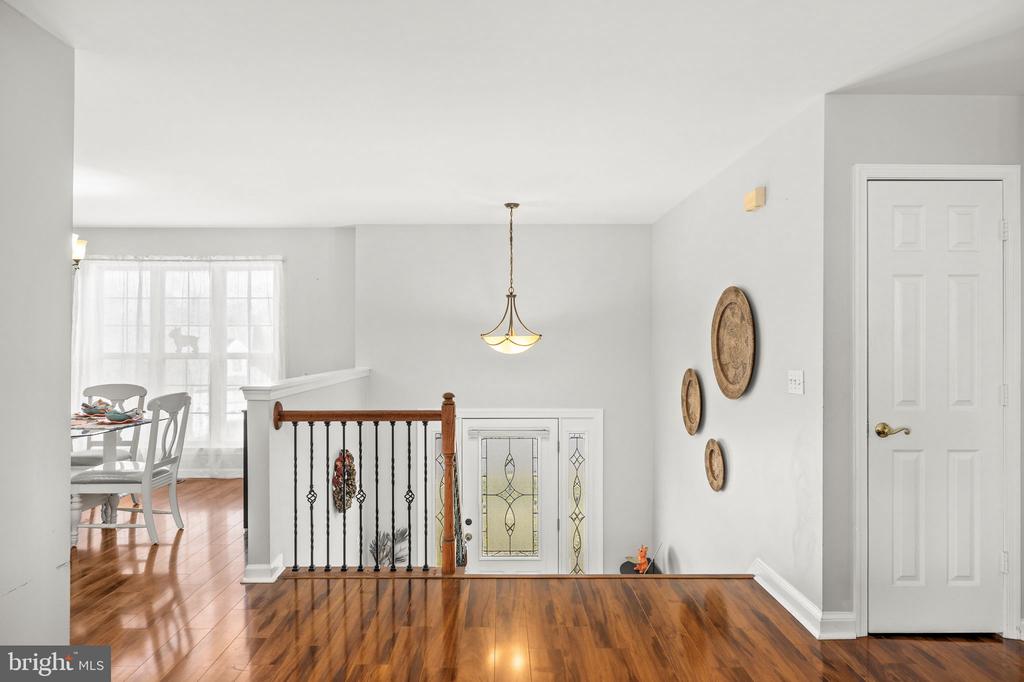 10101 S FULTON DR, FREDERICKSBURG, Virginia 22408, 4 Bedrooms Bedrooms, ,3 BathroomsBathrooms,Residential,10101 S FULTON DR,VASP2041080 MLS # VASP2041080