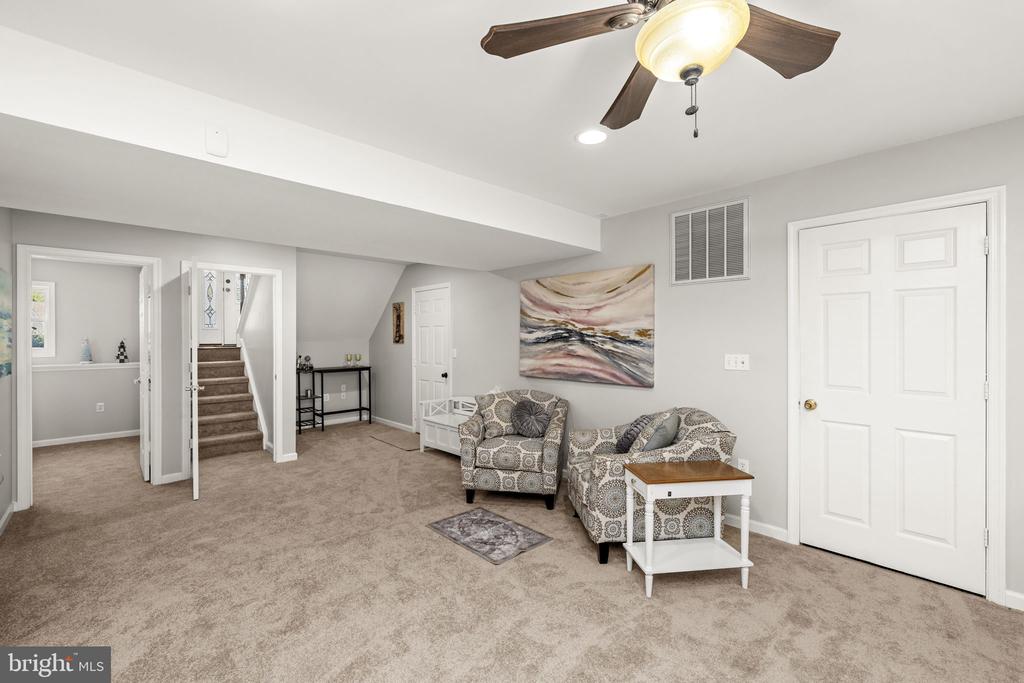 10101 S FULTON DR, FREDERICKSBURG, Virginia 22408, 4 Bedrooms Bedrooms, ,3 BathroomsBathrooms,Residential,10101 S FULTON DR,VASP2041080 MLS # VASP2041080