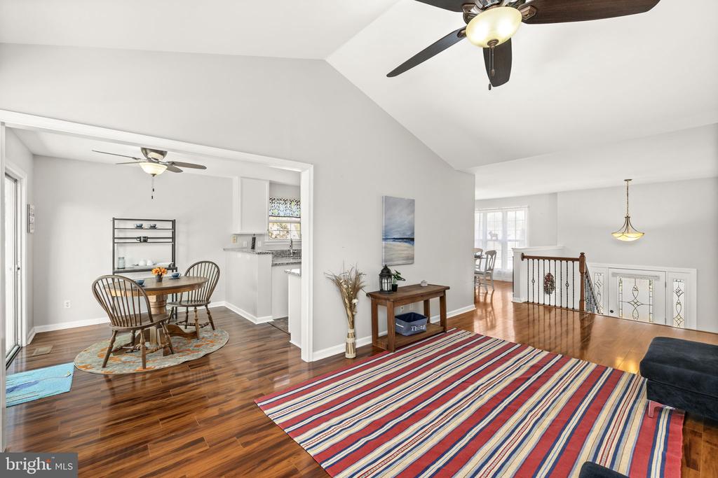 10101 S FULTON DR, FREDERICKSBURG, Virginia 22408, 4 Bedrooms Bedrooms, ,3 BathroomsBathrooms,Residential,10101 S FULTON DR,VASP2041080 MLS # VASP2041080