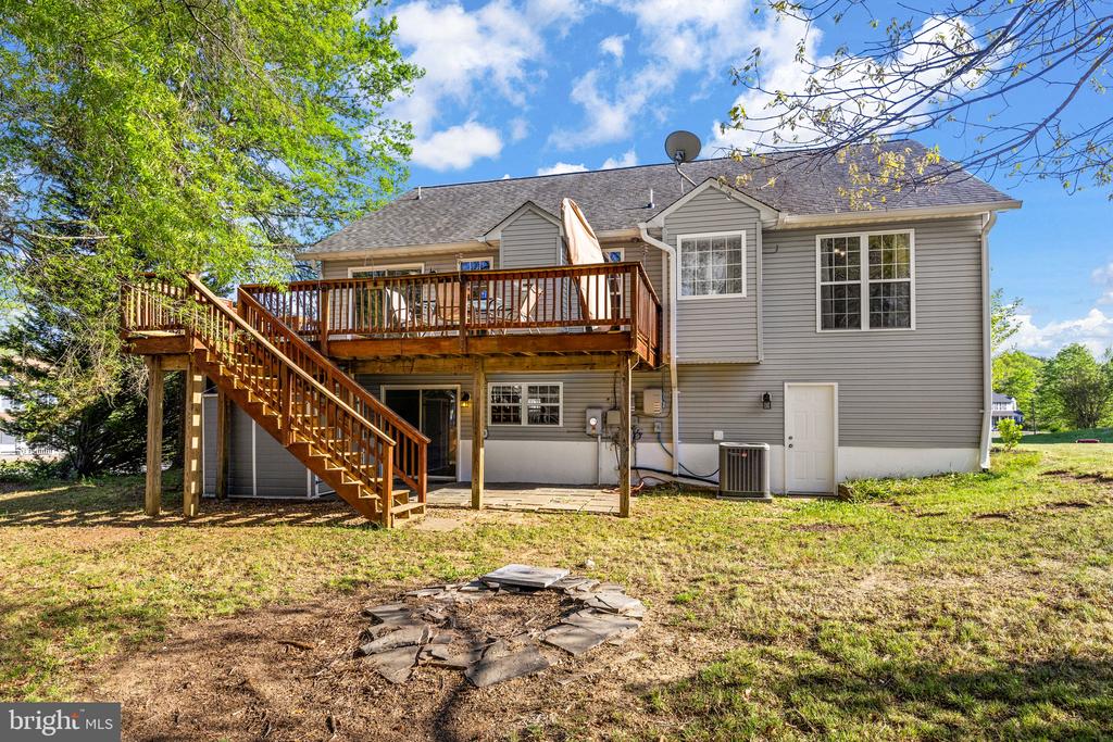 10101 S FULTON DR, FREDERICKSBURG, Virginia 22408, 4 Bedrooms Bedrooms, ,3 BathroomsBathrooms,Residential,10101 S FULTON DR,VASP2041080 MLS # VASP2041080