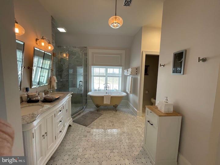 9078 MAIDSTONE RD, DELAPLANE, Virginia, 2 Bedrooms Bedrooms, ,1 BathroomBathrooms,Residential,9078 MAIDSTONE RD,VAFQ2021600 MLS # VAFQ2021600