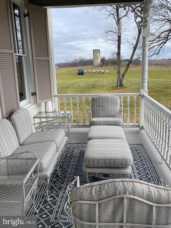 9078 MAIDSTONE RD, DELAPLANE, Virginia, 2 Bedrooms Bedrooms, ,1 BathroomBathrooms,Residential,9078 MAIDSTONE RD,VAFQ2021600 MLS # VAFQ2021600