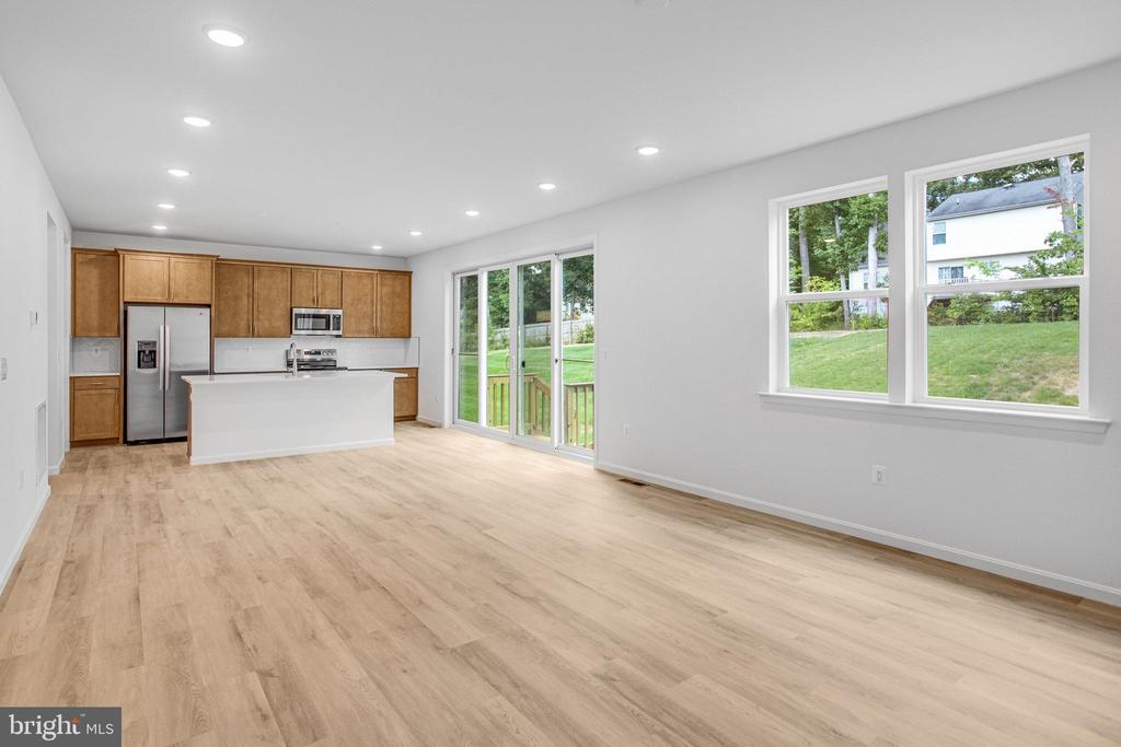 35611 PINE NEEDLE LN, LOCUST GROVE, Virginia 22508, 4 Bedrooms Bedrooms, ,2 BathroomsBathrooms,Residential,35611 PINE NEEDLE LN,VAOR2013886 MLS # VAOR2013886