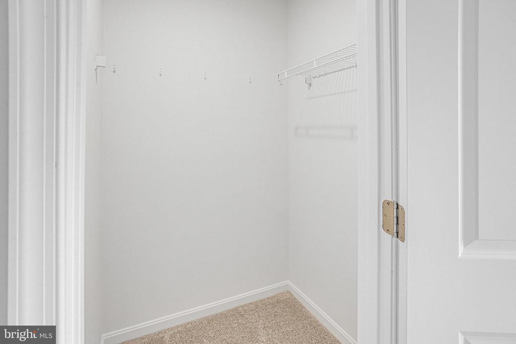 35611 PINE NEEDLE LN, LOCUST GROVE, Virginia 22508, 4 Bedrooms Bedrooms, ,2 BathroomsBathrooms,Residential,35611 PINE NEEDLE LN,VAOR2013886 MLS # VAOR2013886