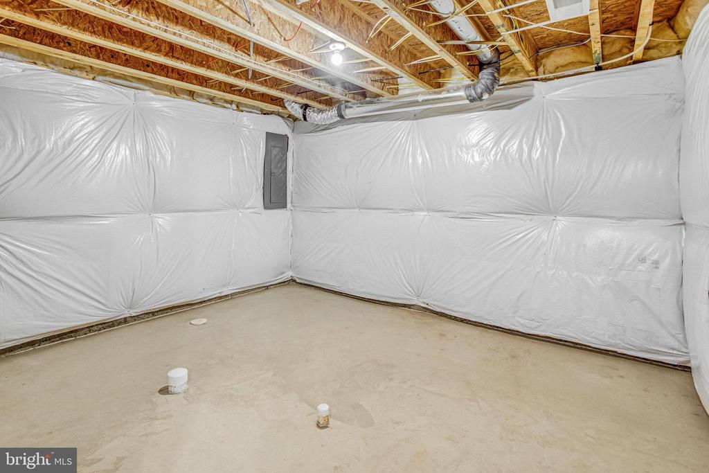 35611 PINE NEEDLE LN, LOCUST GROVE, Virginia 22508, 4 Bedrooms Bedrooms, ,2 BathroomsBathrooms,Residential,35611 PINE NEEDLE LN,VAOR2013886 MLS # VAOR2013886