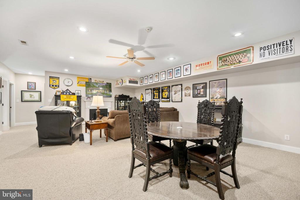 11329 FAWN LAKE PKWY, SPOTSYLVANIA, Virginia 22551, 3 Bedrooms Bedrooms, ,5 BathroomsBathrooms,Residential,11329 FAWN LAKE PKWY,VASP2040470 MLS # VASP2040470