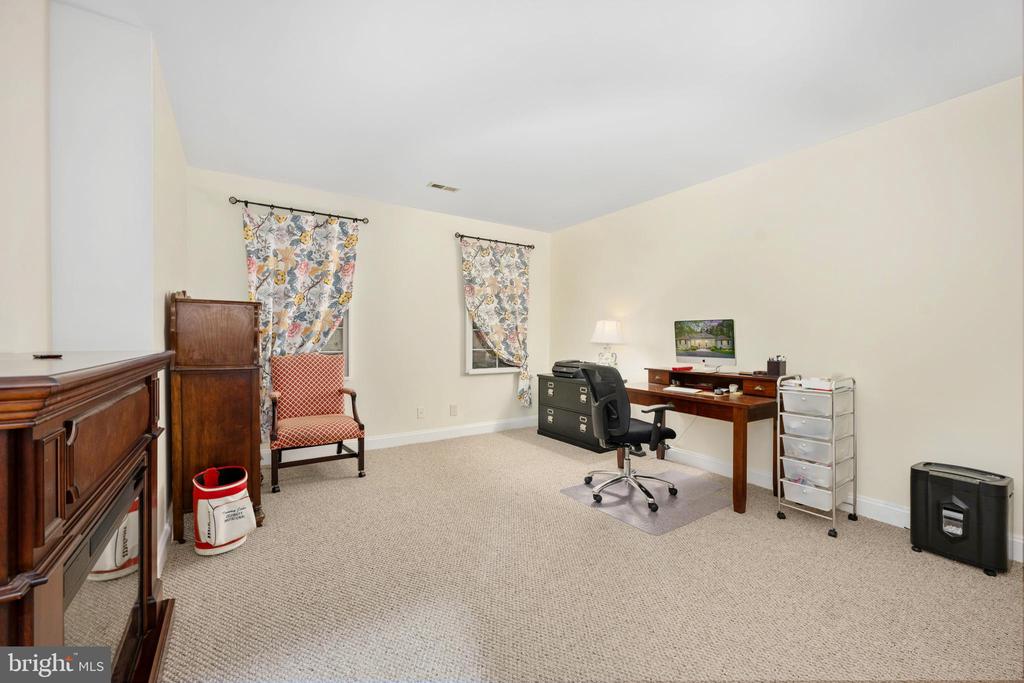 11329 FAWN LAKE PKWY, SPOTSYLVANIA, Virginia 22551, 3 Bedrooms Bedrooms, ,5 BathroomsBathrooms,Residential,11329 FAWN LAKE PKWY,VASP2040470 MLS # VASP2040470