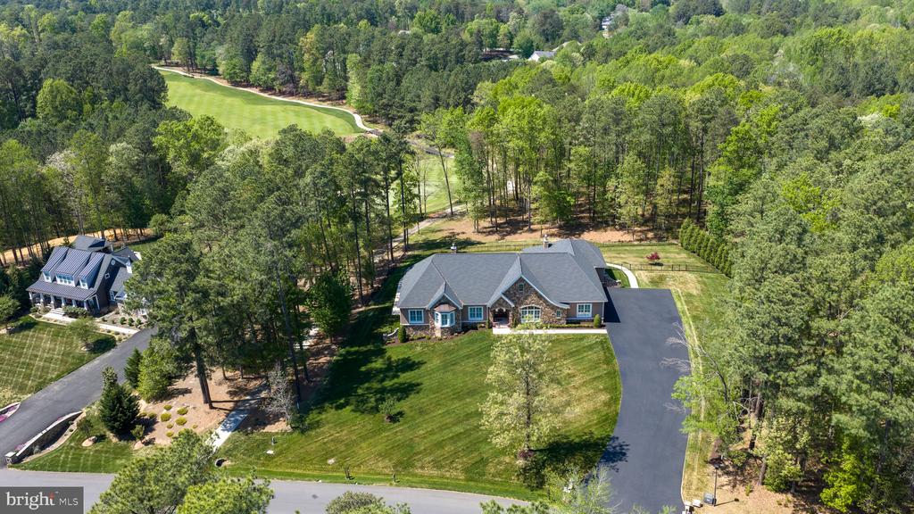 11515 FAWN LAKE PKWY, SPOTSYLVANIA, Virginia 22551, 5 Bedrooms Bedrooms, ,4 BathroomsBathrooms,Residential,11515 FAWN LAKE PKWY,VASP2041064 MLS # VASP2041064