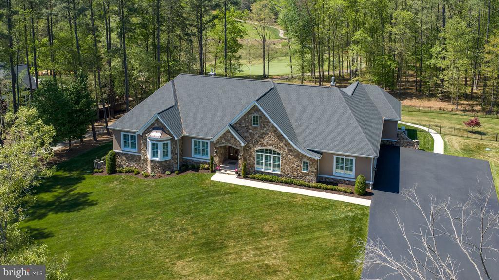11515 FAWN LAKE PKWY, SPOTSYLVANIA, Virginia 22551, 5 Bedrooms Bedrooms, ,4 BathroomsBathrooms,Residential,11515 FAWN LAKE PKWY,VASP2041064 MLS # VASP2041064