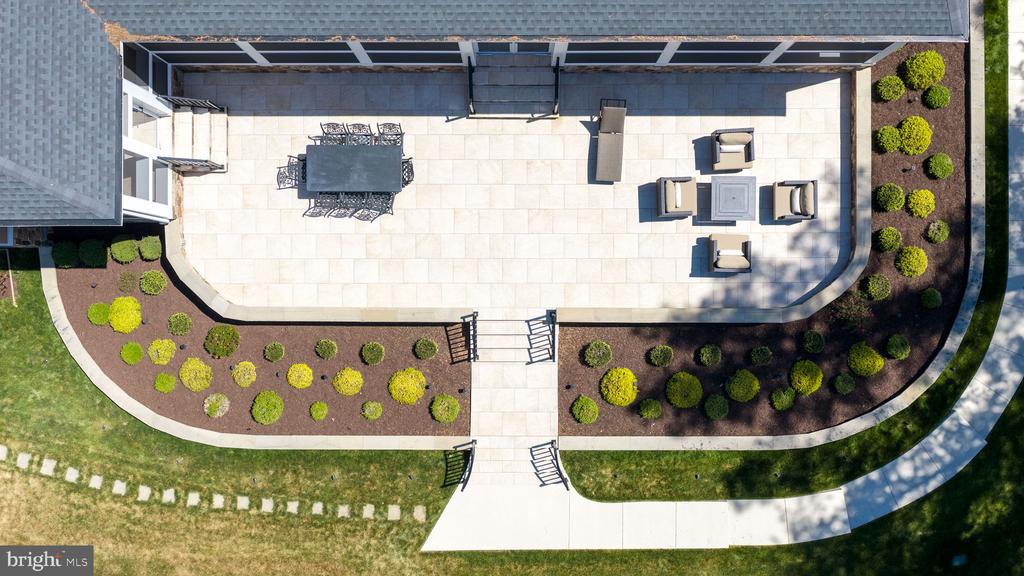 11515 FAWN LAKE PKWY, SPOTSYLVANIA, Virginia 22551, 5 Bedrooms Bedrooms, ,4 BathroomsBathrooms,Residential,11515 FAWN LAKE PKWY,VASP2041064 MLS # VASP2041064