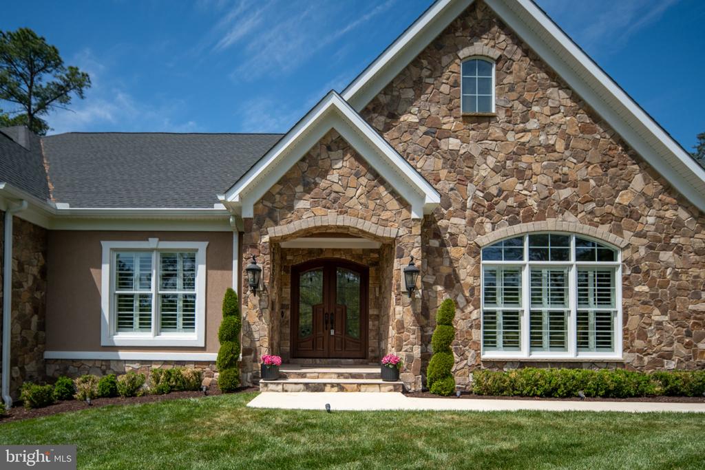 11515 FAWN LAKE PKWY, SPOTSYLVANIA, Virginia 22551, 5 Bedrooms Bedrooms, ,4 BathroomsBathrooms,Residential,11515 FAWN LAKE PKWY,VASP2041064 MLS # VASP2041064