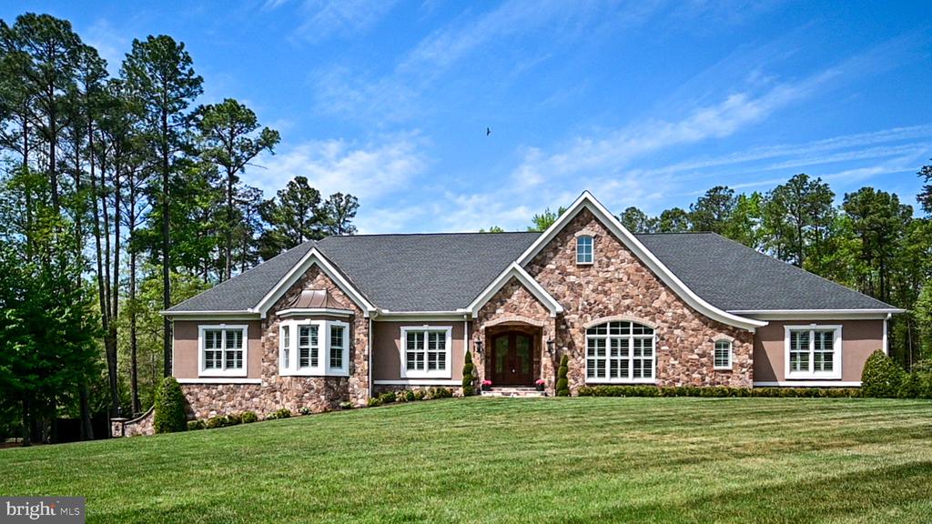 11515 FAWN LAKE PKWY, SPOTSYLVANIA, Virginia 22551, 5 Bedrooms Bedrooms, ,4 BathroomsBathrooms,Residential,11515 FAWN LAKE PKWY,VASP2041064 MLS # VASP2041064