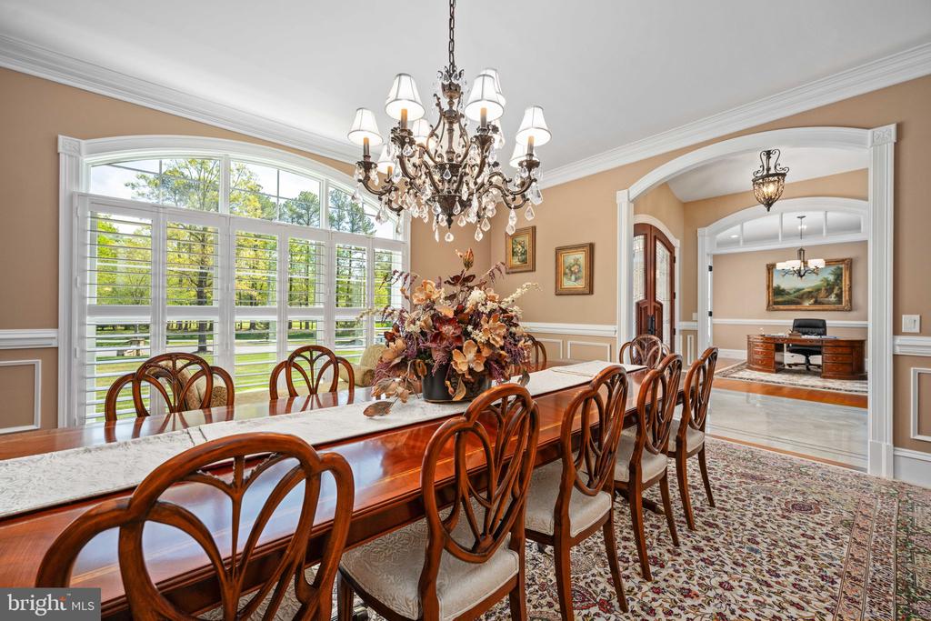 11515 FAWN LAKE PKWY, SPOTSYLVANIA, Virginia 22551, 5 Bedrooms Bedrooms, ,4 BathroomsBathrooms,Residential,11515 FAWN LAKE PKWY,VASP2041064 MLS # VASP2041064