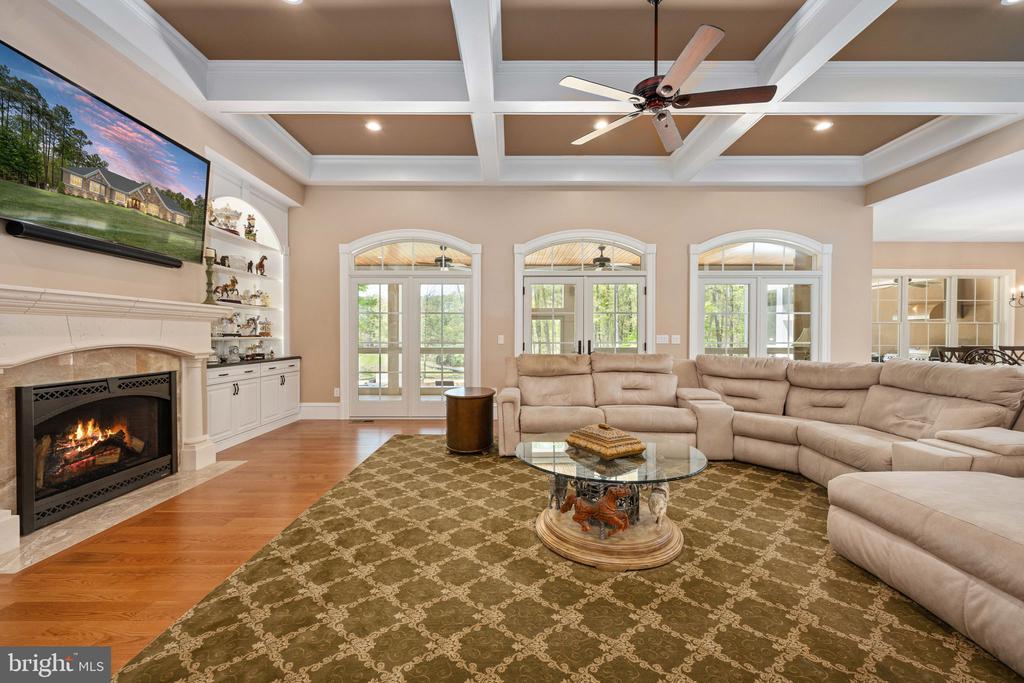 11515 FAWN LAKE PKWY, SPOTSYLVANIA, Virginia 22551, 5 Bedrooms Bedrooms, ,4 BathroomsBathrooms,Residential,11515 FAWN LAKE PKWY,VASP2041064 MLS # VASP2041064