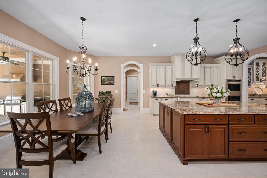 11515 FAWN LAKE PKWY, SPOTSYLVANIA, Virginia 22551, 5 Bedrooms Bedrooms, ,4 BathroomsBathrooms,Residential,11515 FAWN LAKE PKWY,VASP2041064 MLS # VASP2041064