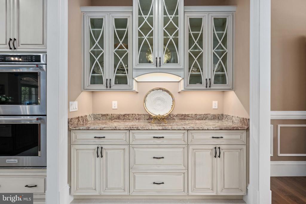 11515 FAWN LAKE PKWY, SPOTSYLVANIA, Virginia 22551, 5 Bedrooms Bedrooms, ,4 BathroomsBathrooms,Residential,11515 FAWN LAKE PKWY,VASP2041064 MLS # VASP2041064