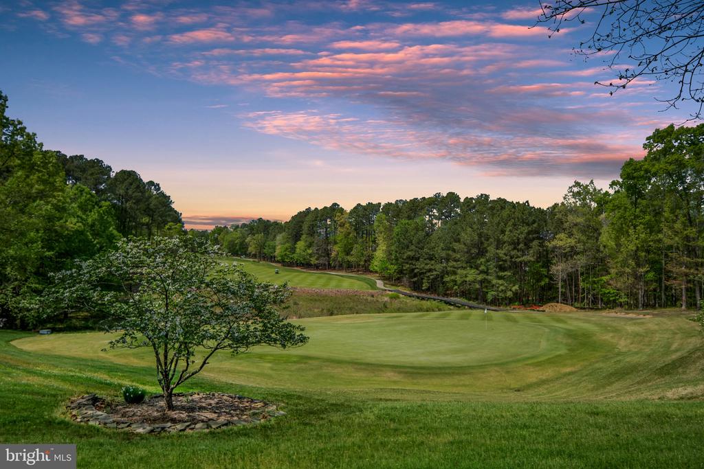 11515 FAWN LAKE PKWY, SPOTSYLVANIA, Virginia 22551, 5 Bedrooms Bedrooms, ,4 BathroomsBathrooms,Residential,11515 FAWN LAKE PKWY,VASP2041064 MLS # VASP2041064