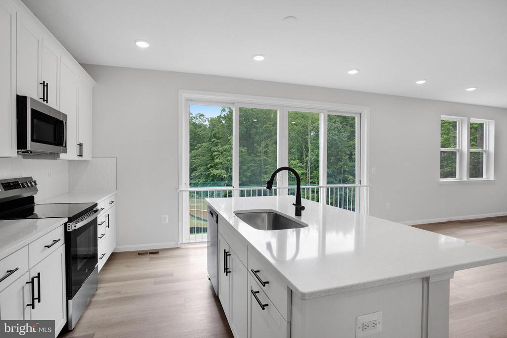 35622 PINE NEEDLE LN, LOCUST GROVE, Virginia 22508, 4 Bedrooms Bedrooms, ,2 BathroomsBathrooms,Residential,35622 PINE NEEDLE LN,VAOR2013888 MLS # VAOR2013888