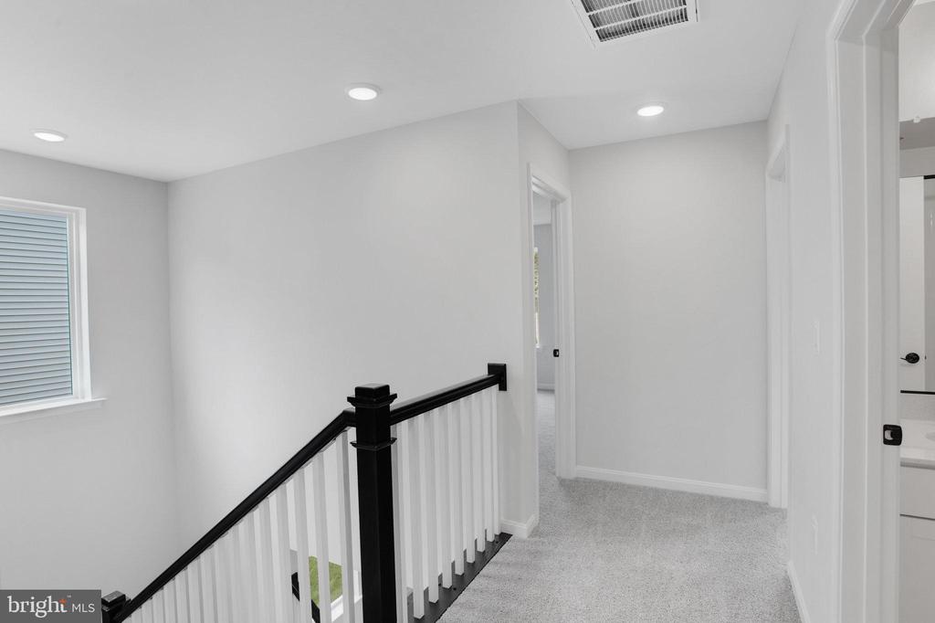 35622 PINE NEEDLE LN, LOCUST GROVE, Virginia 22508, 4 Bedrooms Bedrooms, ,2 BathroomsBathrooms,Residential,35622 PINE NEEDLE LN,VAOR2013888 MLS # VAOR2013888