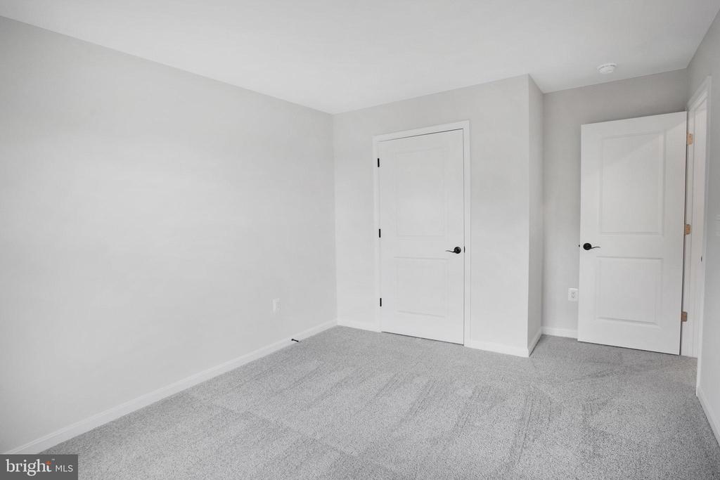 35622 PINE NEEDLE LN, LOCUST GROVE, Virginia 22508, 4 Bedrooms Bedrooms, ,2 BathroomsBathrooms,Residential,35622 PINE NEEDLE LN,VAOR2013888 MLS # VAOR2013888